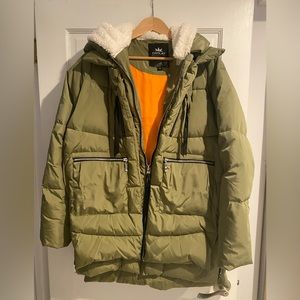 Orolay “The Amazon Coat”